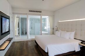 Hotel Soleil Ha Long, Trademark Collection by Wyndham