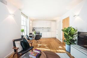 Fantastic 1 Bedroom Flat Leicester Square West End
