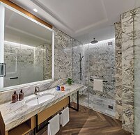 25hours Hotel Jakarta The Oddbird