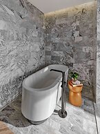 25hours Hotel Jakarta The Oddbird