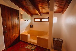 Tres Mujeres Hotel and Yoga Retreat