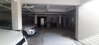 OYO 1161 Puchin Hotel And Apartment