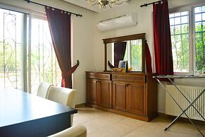 Kemer Monnaroza Villa