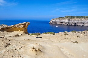 Gozitan Farmhouse with Pool - PP 1