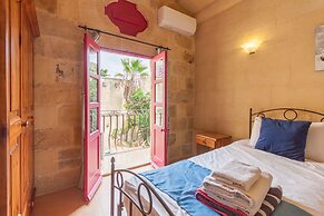 Gozitan Farmhouse Pool & Jacuzzi - PP 2