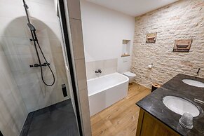 Maison Qualisterra - Chambre d'Hôtes