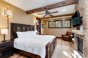 The Timber Lodge 957 7 Bedroom Home by RedAwning