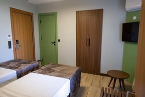 ASSOS TROY BEACH HOTEL