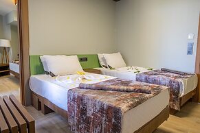 ASSOS TROY BEACH HOTEL