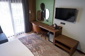 ASSOS TROY BEACH HOTEL