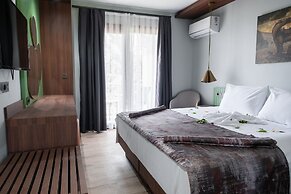 ASSOS TROY BEACH HOTEL