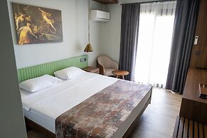 ASSOS TROY BEACH HOTEL