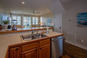 15 Quarterdeck Lane