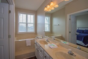 15 Quarterdeck Lane