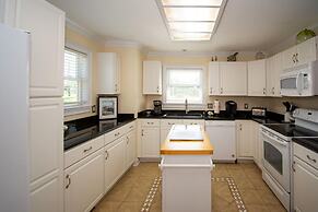 16 Fairway Club Dr Nature's Nook