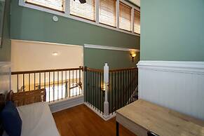 16 Fairway Club Dr Nature's Nook