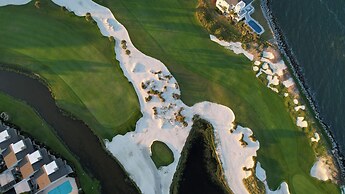 16 Fairway Club Dr Nature's Nook