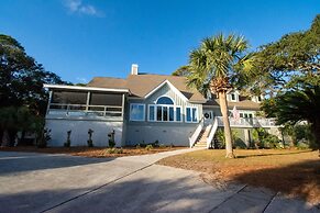 101 Ocean Point Dr