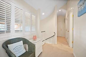 112 Capt John Fripp Villa