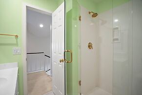 112 Capt John Fripp Villa