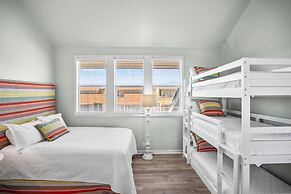 124 Capt John Fripp Villa