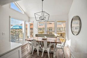 124 Capt John Fripp Villa