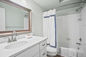 124 Capt John Fripp Villa