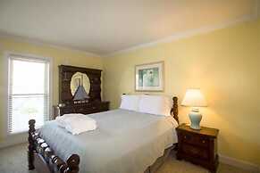 126 Capt John Fripp Villa