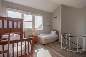 140 Capt John Fripp Villa