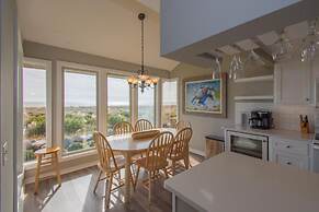 140 Capt John Fripp Villa