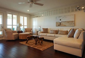 141 Capt John Fripp Villa