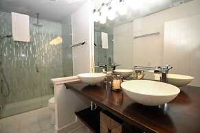 141 Capt John Fripp Villa