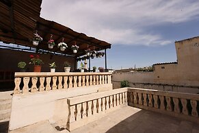 Serif Pasa Konaklari