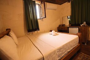 Serif Pasa Konaklari