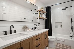 302 Ocean Point Drive