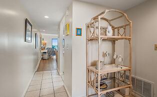 411 Capt John Fripp Villa