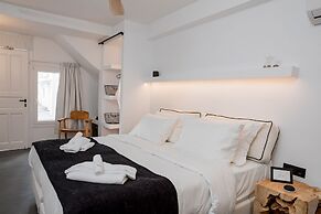 She Mykonos- Luxury Apartments