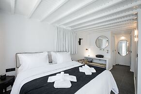 She Mykonos- Luxury Apartments