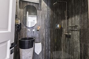 She Mykonos- Luxury Apartments