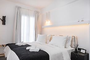 She Mykonos- Luxury Apartments