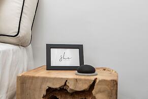 She Mykonos- Luxury Apartments