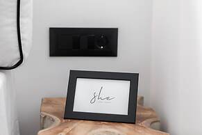 She Mykonos- Luxury Apartments