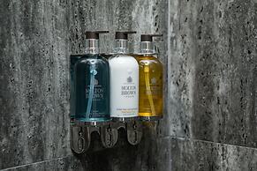 She Mykonos- Luxury Apartments