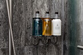 She Mykonos- Luxury Apartments