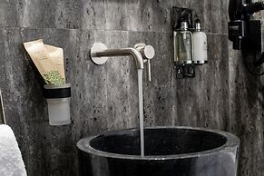 She Mykonos- Luxury Apartments