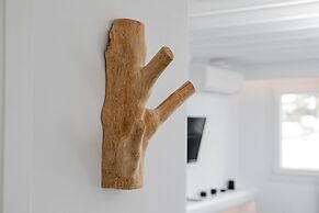 She Mykonos- Luxury Apartments