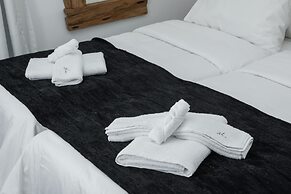 She Mykonos- Luxury Apartments