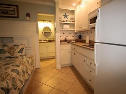 527 Sunsuite