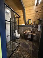 Puleri Suit Bungalow