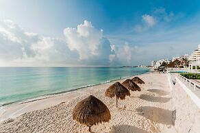 Brisas Beachfront Penthouses